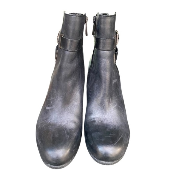 VINCE CAMUTO HARRIET LEATHER ANKLE BOOTS I Size: 8M - Picture 4 of 6